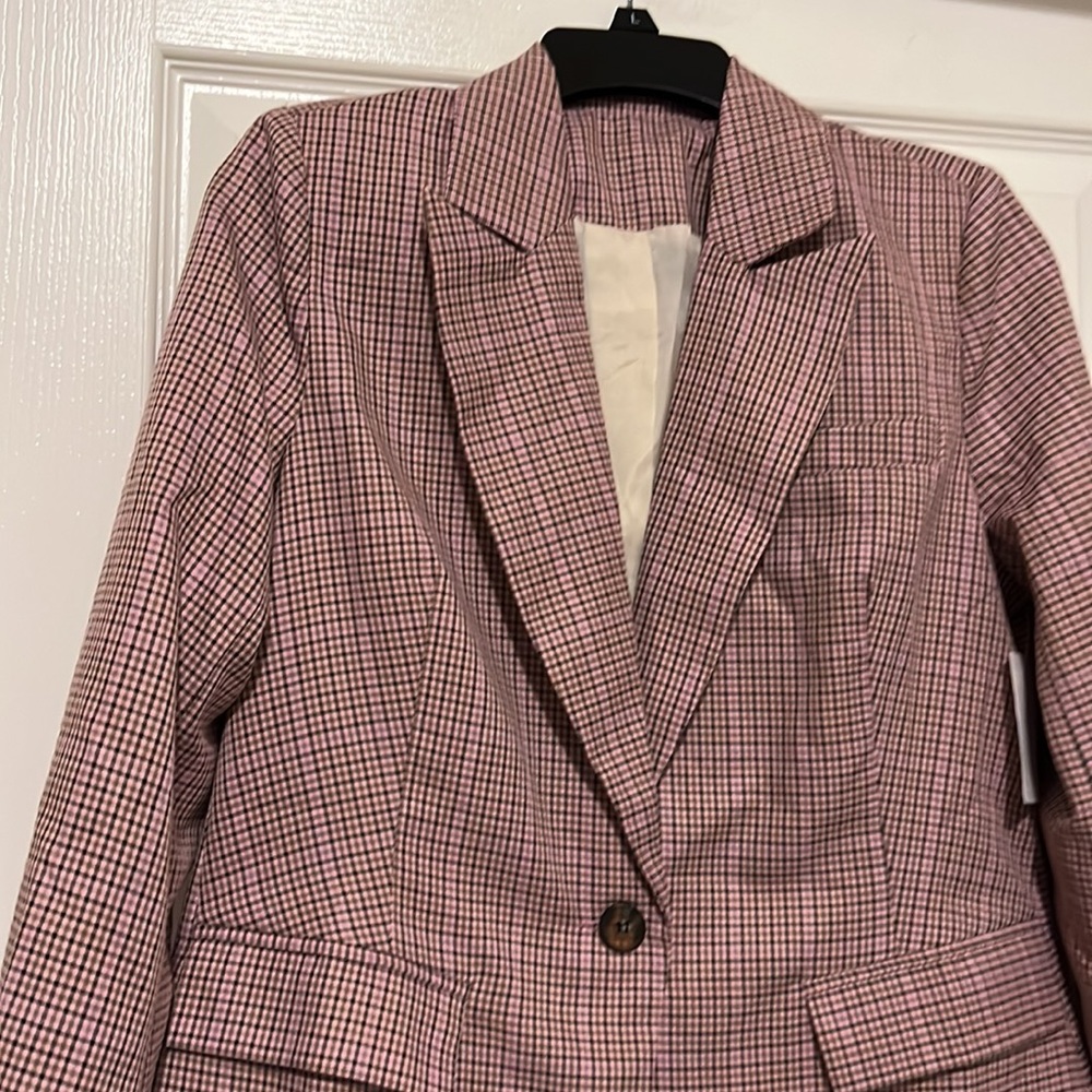 NWT Single Button Blazer - Picture 3 of 10
